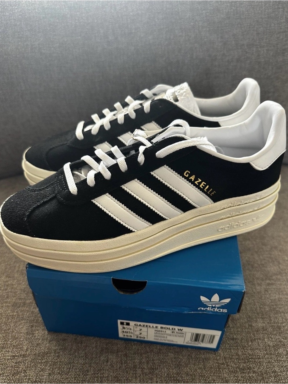 Adidas Gazelle Bold Women’s Black with White Platform Sneaker US 8.5, New in Box